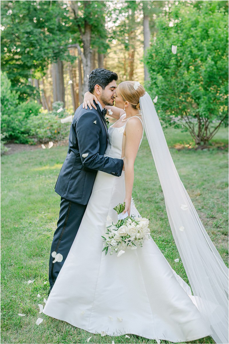 Couple share an intimate moment and kiss for Rachel Campbell Photography
