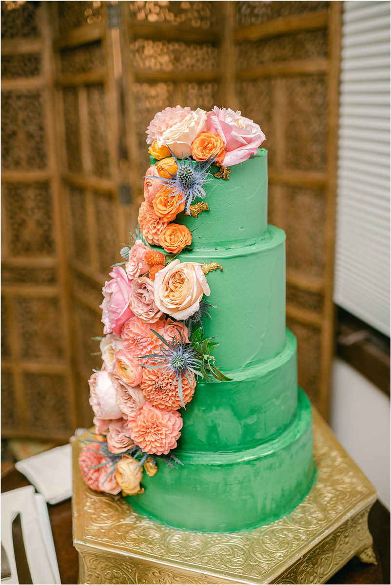 Beautiful custom wedding cake by Rachel Campbell Photography