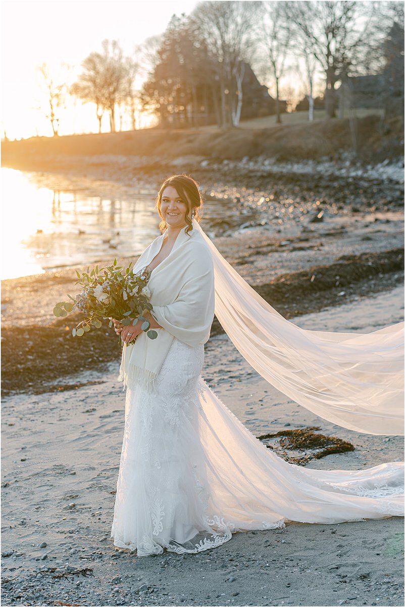 Bride stands tall at Samoset Resort