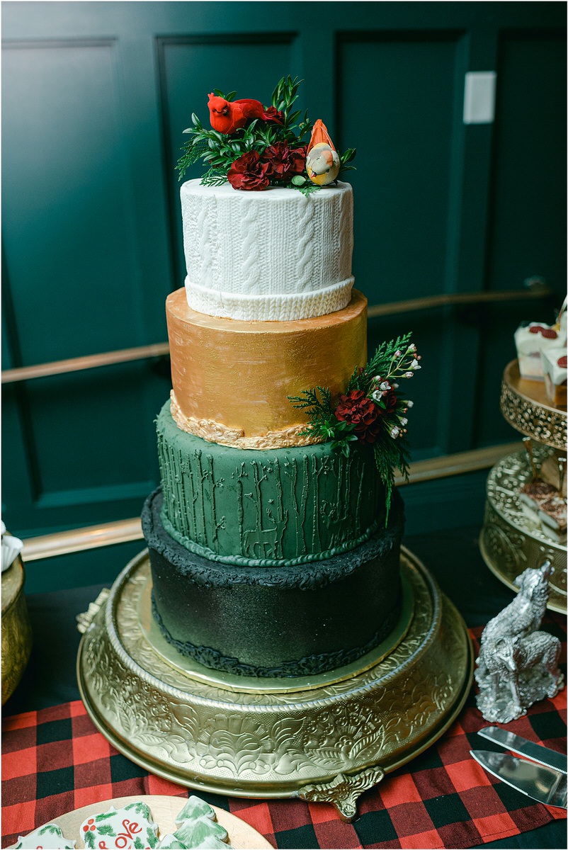 Christmas-themed cake for Rachel Campbell Photography