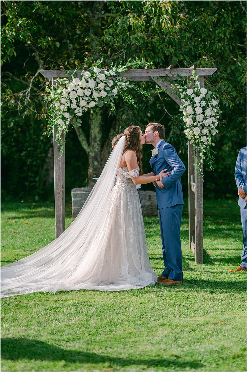 First kiss as husband and wife at Harmony Hill Farm