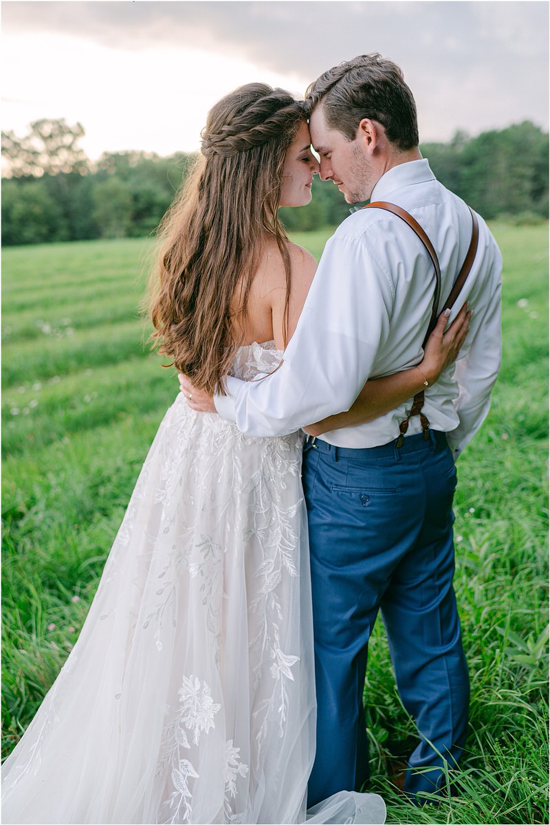 Couple touch foreheads together for Rachel Campbell Photography